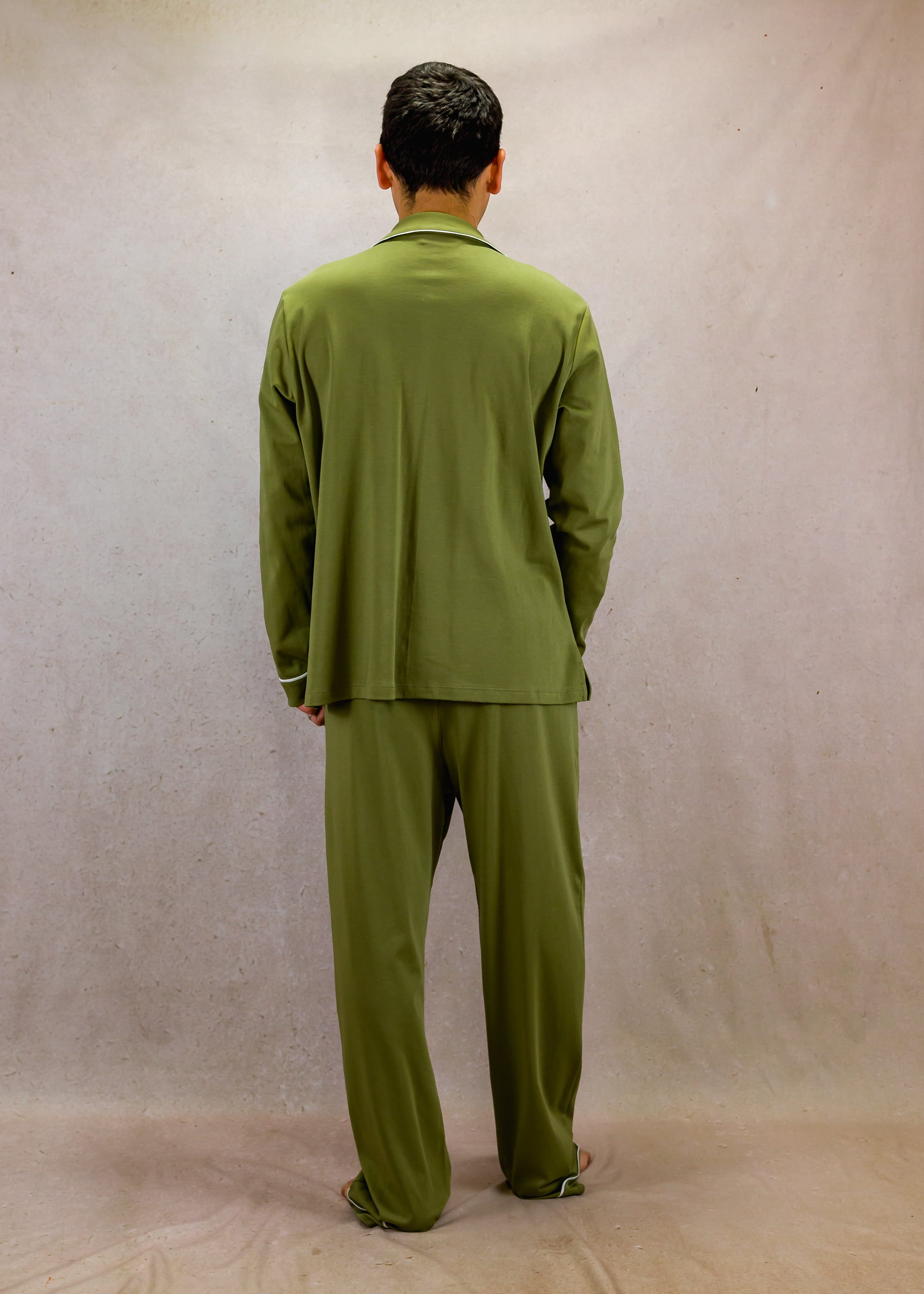 Olive green set with long-sleeves top and trouser
