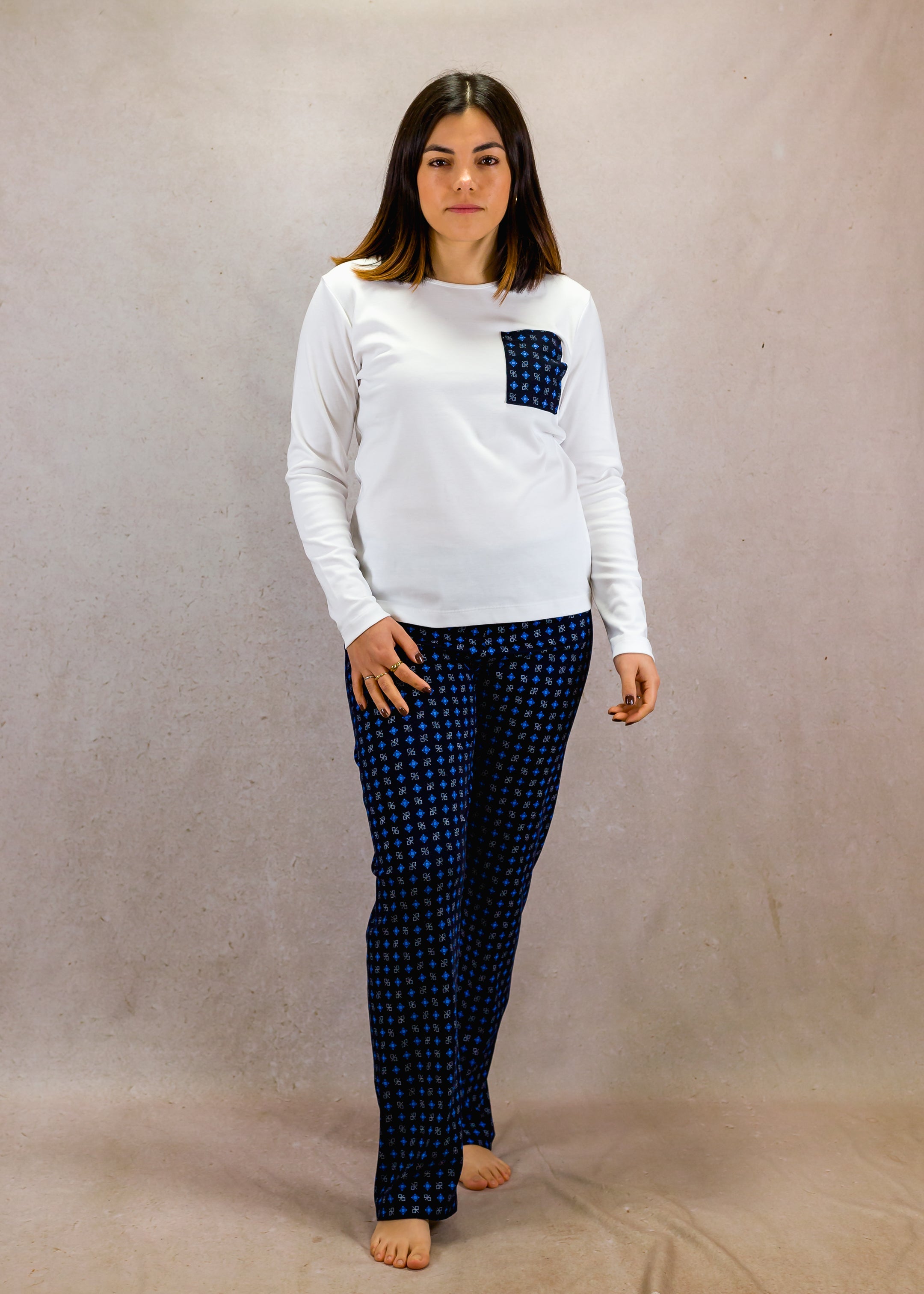 Blue & white top set with long-sleeves