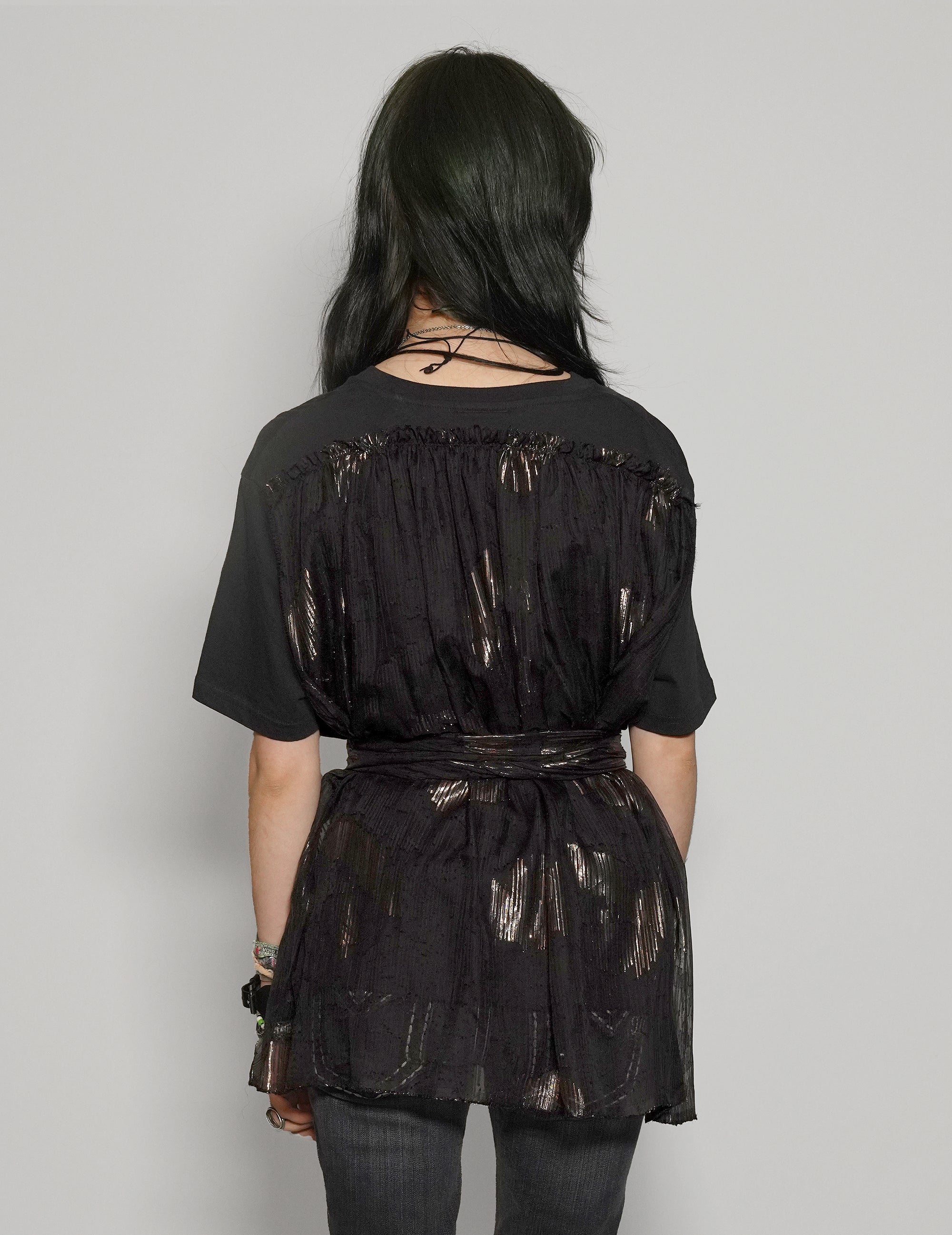 ST Lined Logo Party Back Tie-Tee - Black & Gold