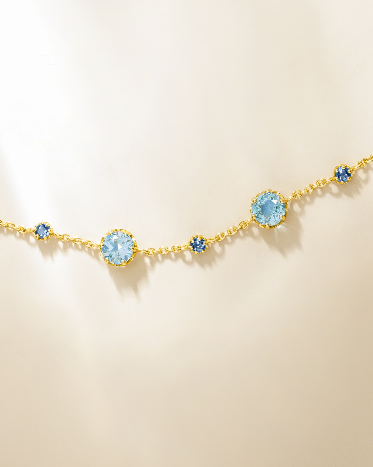 Blue Sapphire & Blue Topaz Jewellery Set in 18k Gold Vermeil