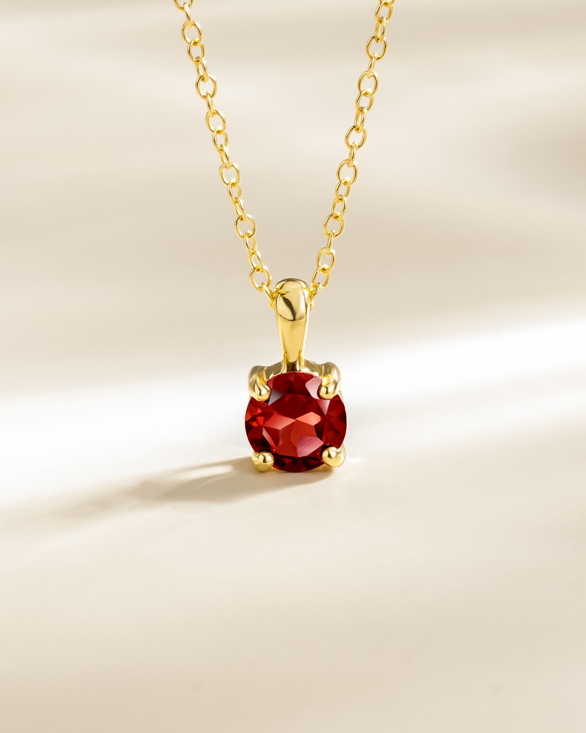 Garnet Everyday Jewellery Gift Set in 18k Gold Vermeil