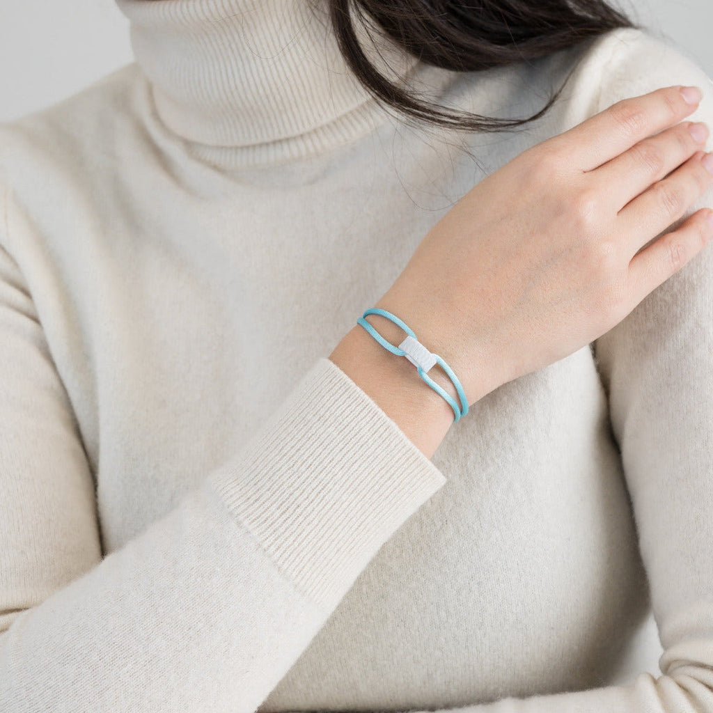 Snow Regent Cord Bracelet