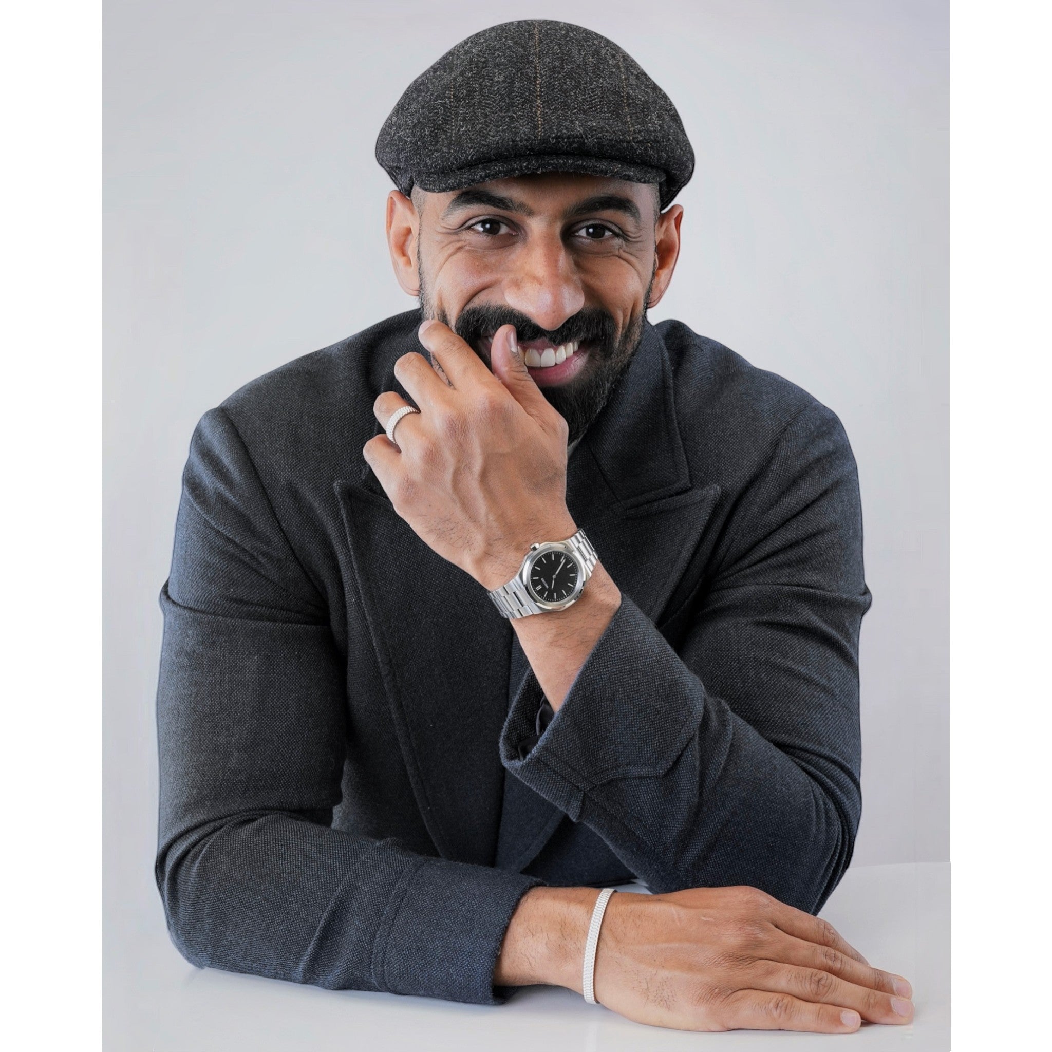 Oliver Watch - Large Model