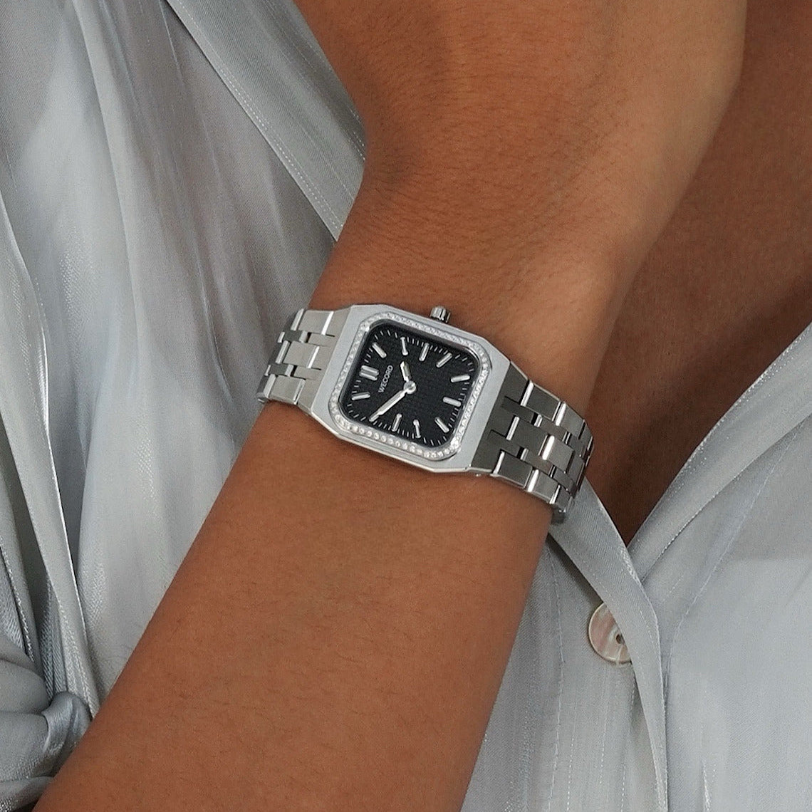 Duke Watch - Small Model with Diamonds