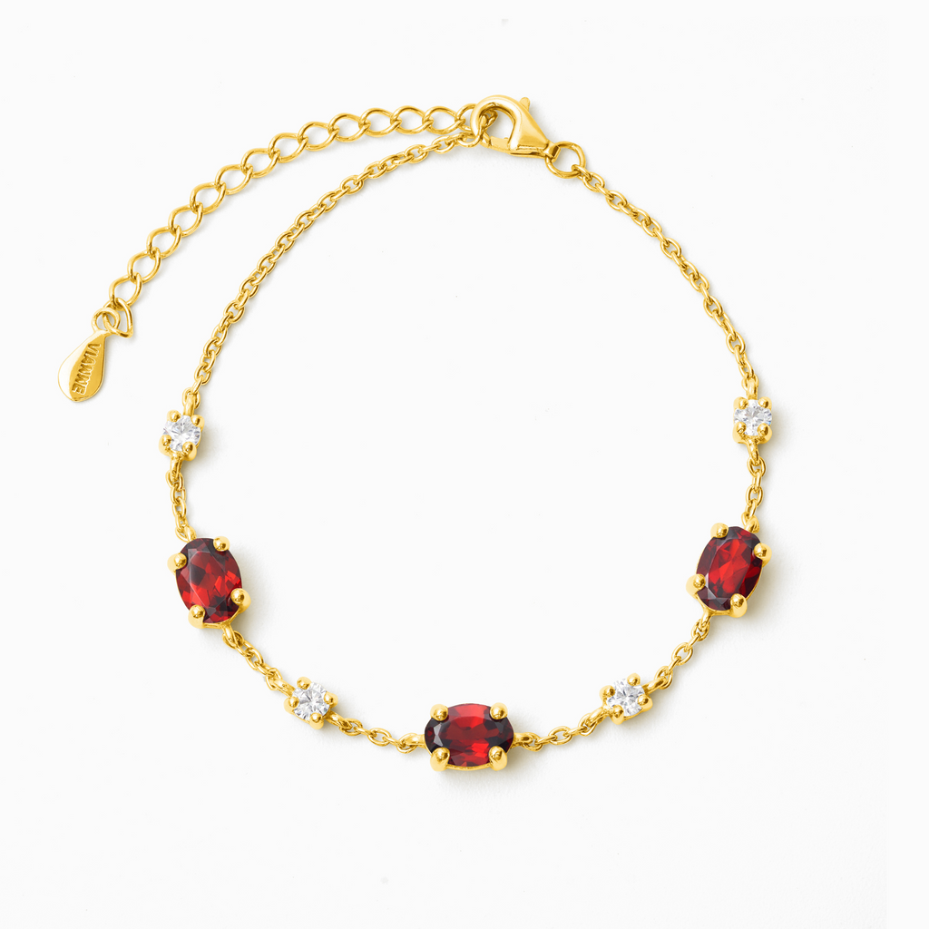 Garnet Bracelet in 18k Gold Vermeil