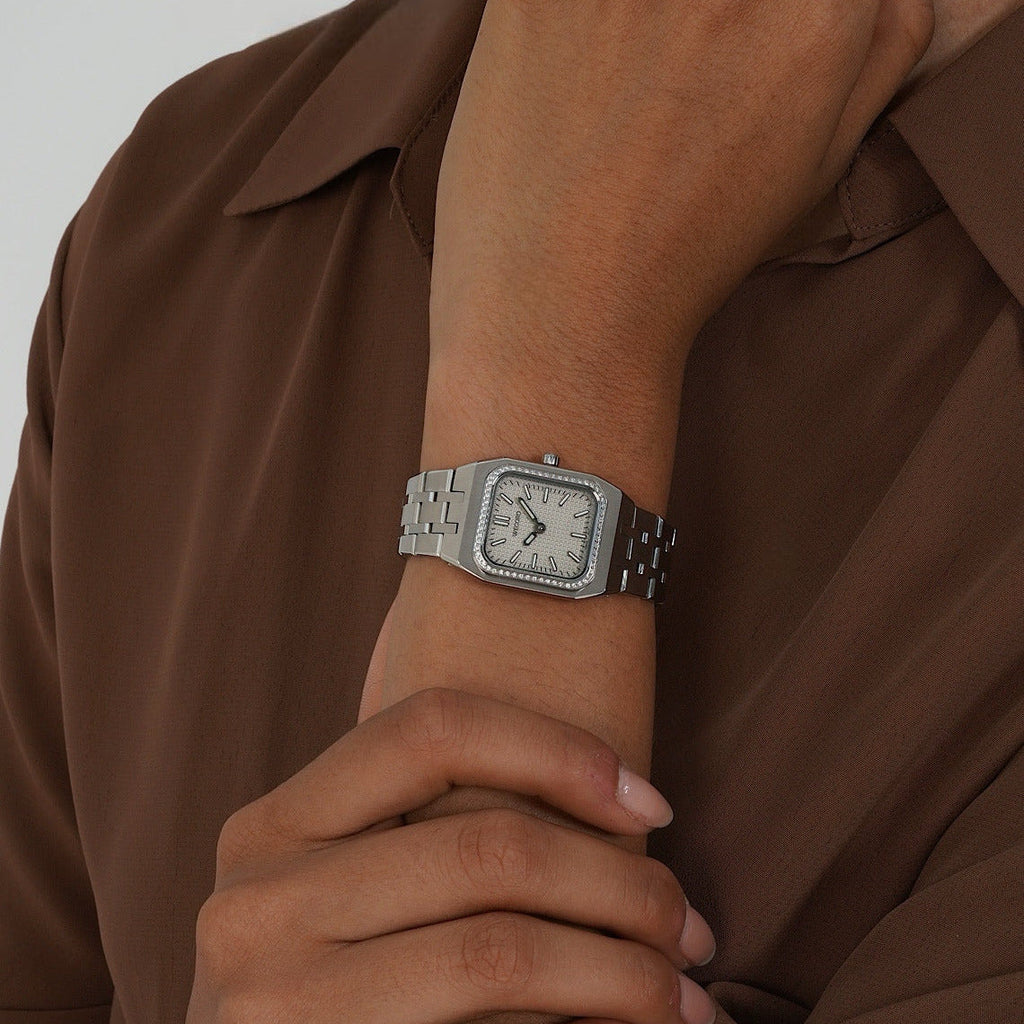 Duke Watch - Small Model with Diamonds