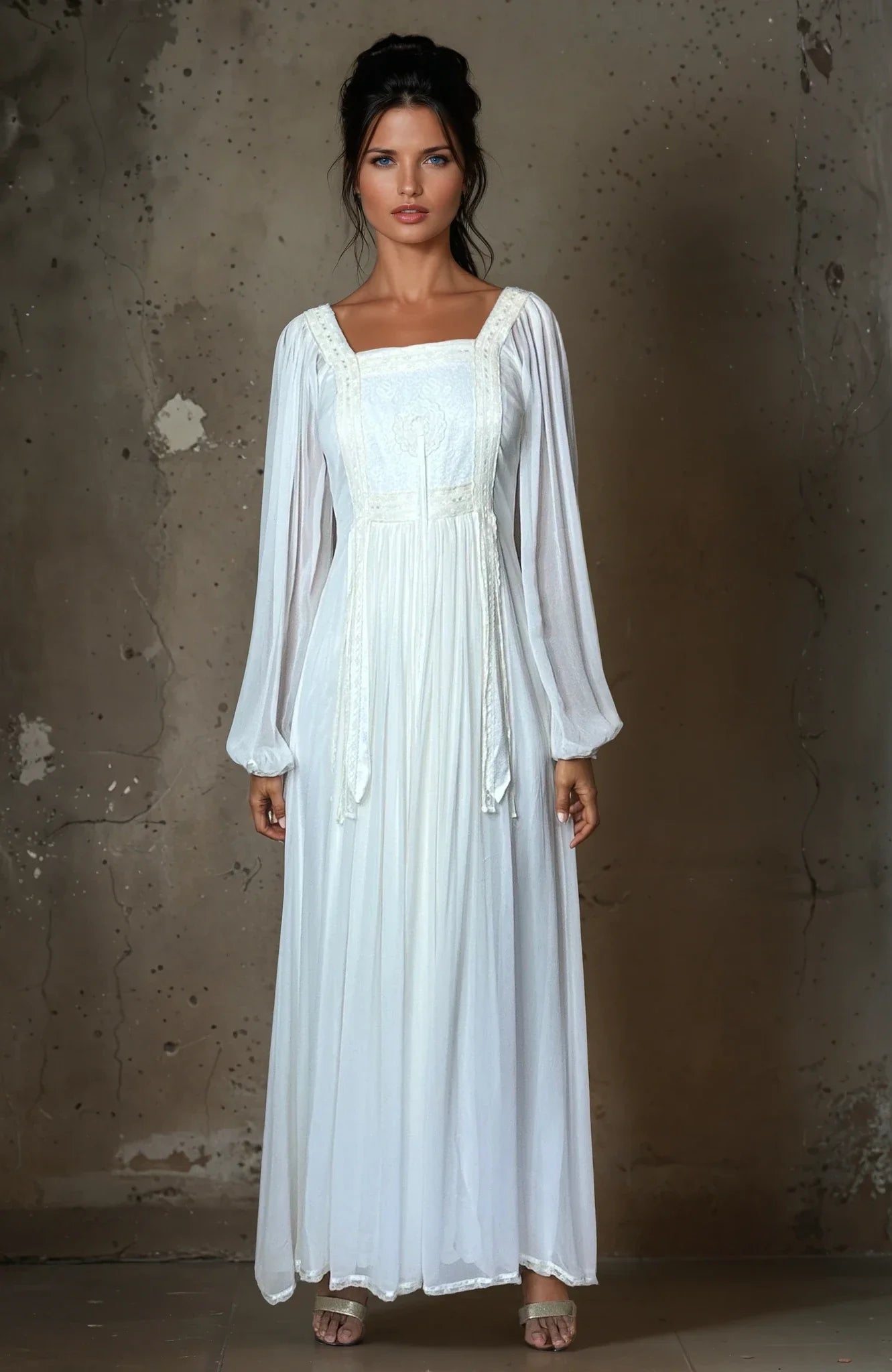 1970's Incredible Vintage White / Cream Silk Lace Wedding Dress UK 8 - 10