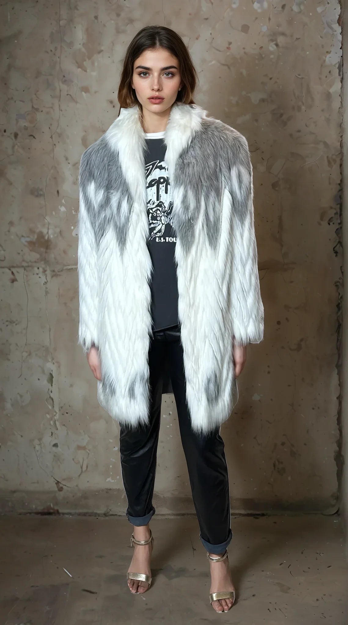 Original 1970's Vintage White / Grey Fox Faux Fur Coat UK 8 - 16