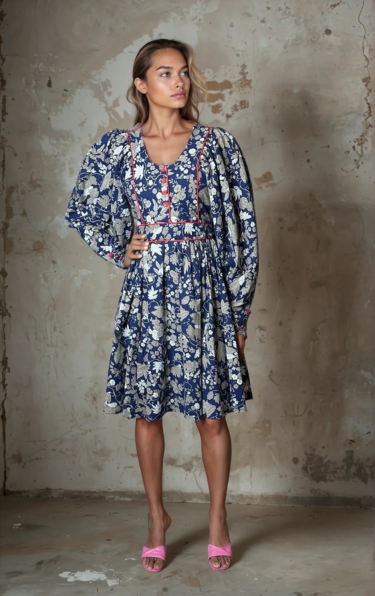 Rare & Original Vintage 1970's Navy Floral Dress UK 10 - 14