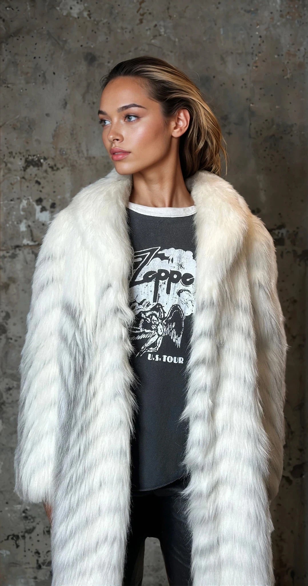 Original 1970's Vintage White Faux Fox Fur Coat UK 8 - 14