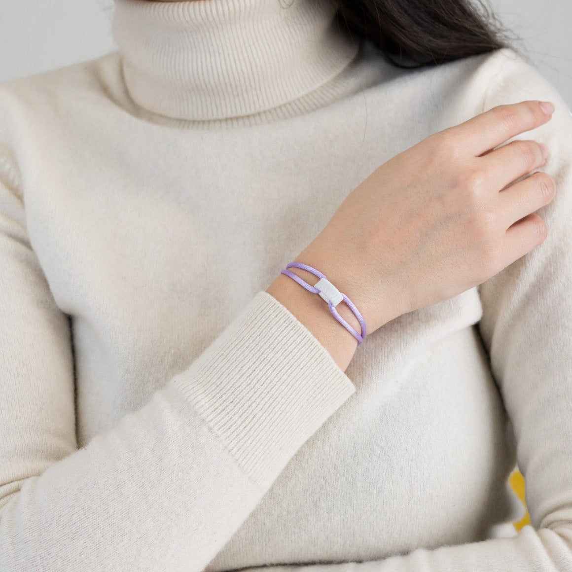 Snow Regent Cord Bracelet