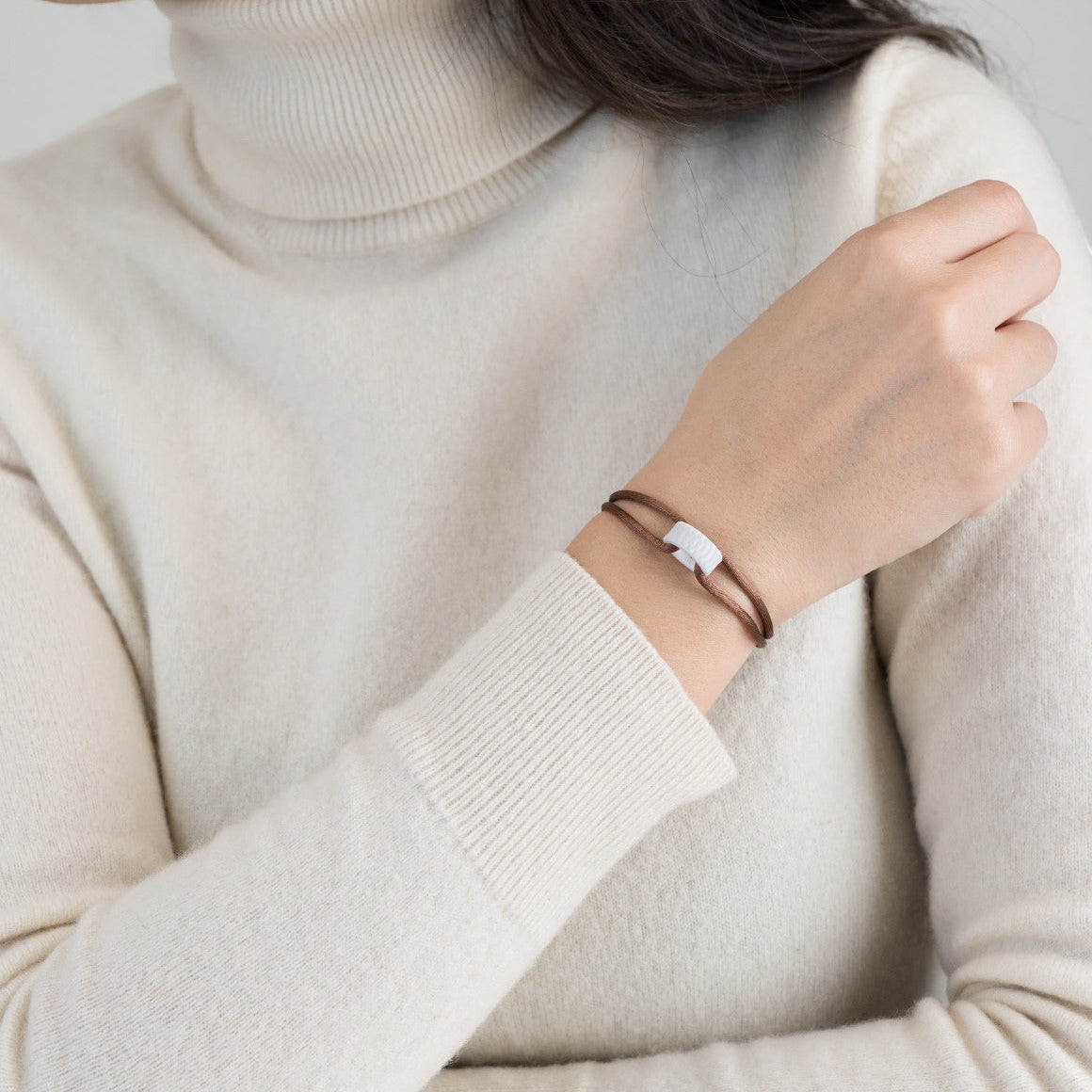 Snow Regent Cord Bracelet