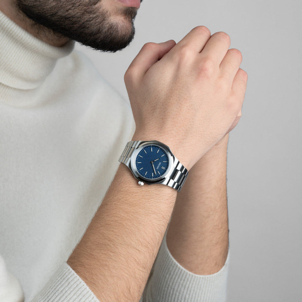 Oliver Watch - Large Model