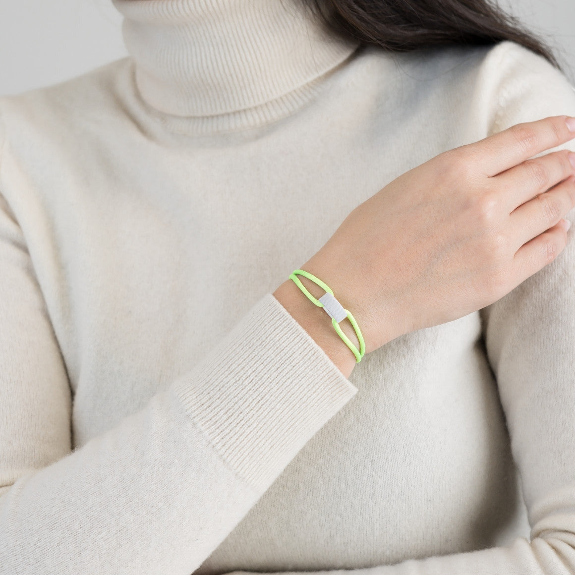 Snow Regent Cord Bracelet