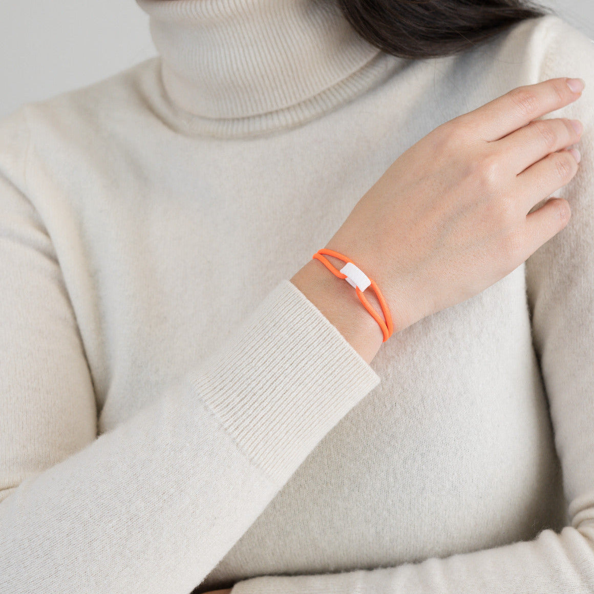 Snow Regent Cord Bracelet