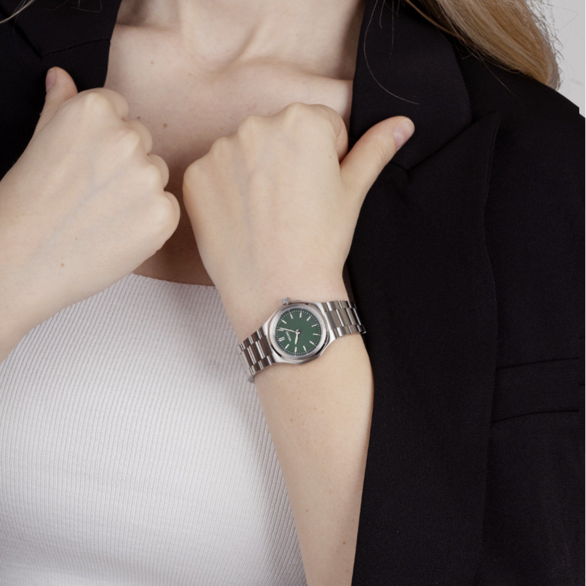 Oliver Watch - Small  Model