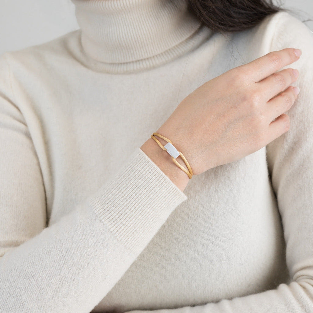 Snow Regent Cord Bracelet