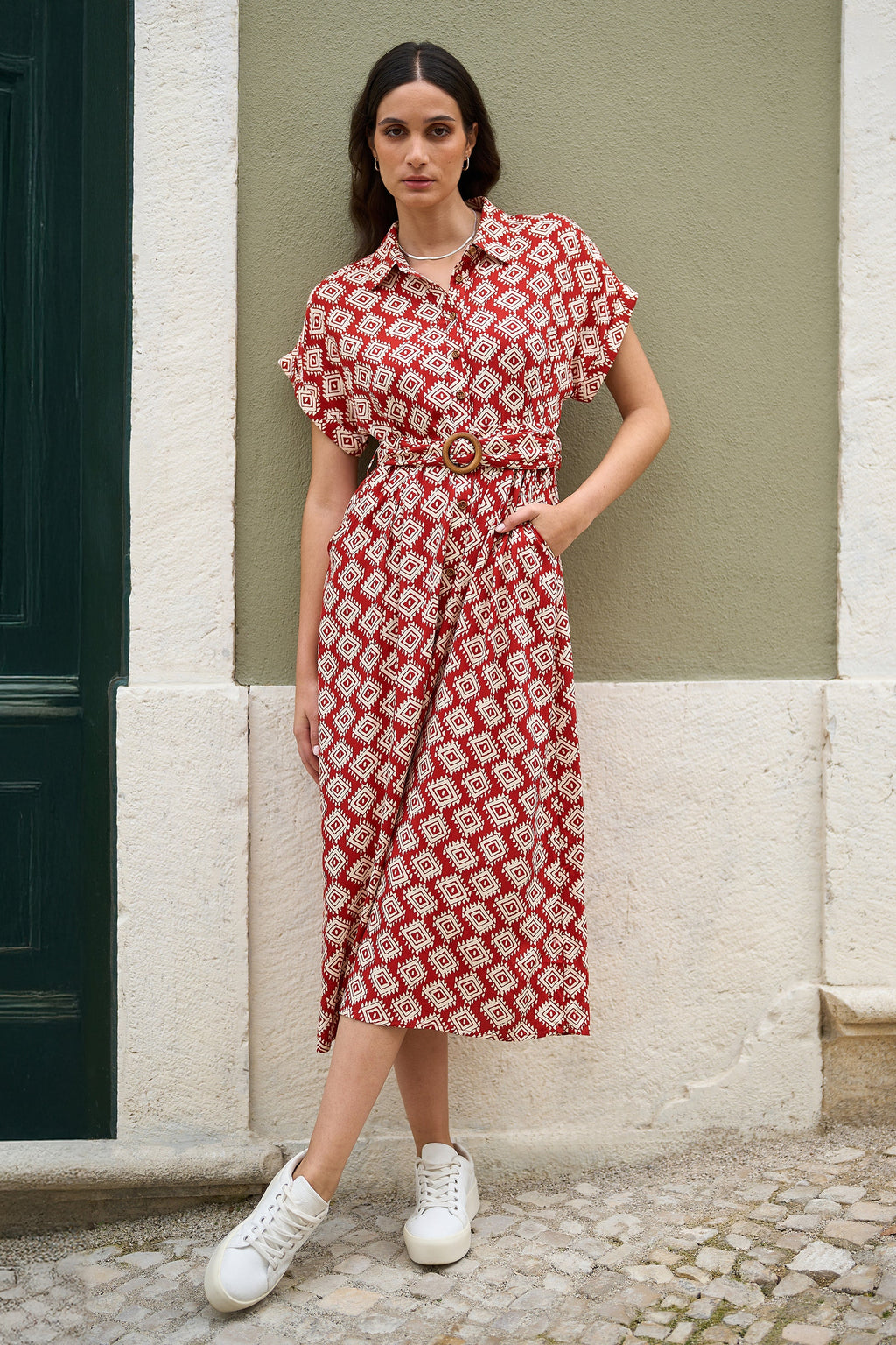Yumi Red Viscose Midi Shirt Dress With Matching Belt