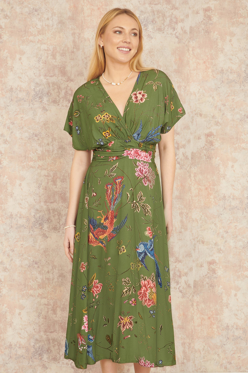 Yumi Green Bird and Floral Print Ruched Waist Kimono Midi Dress