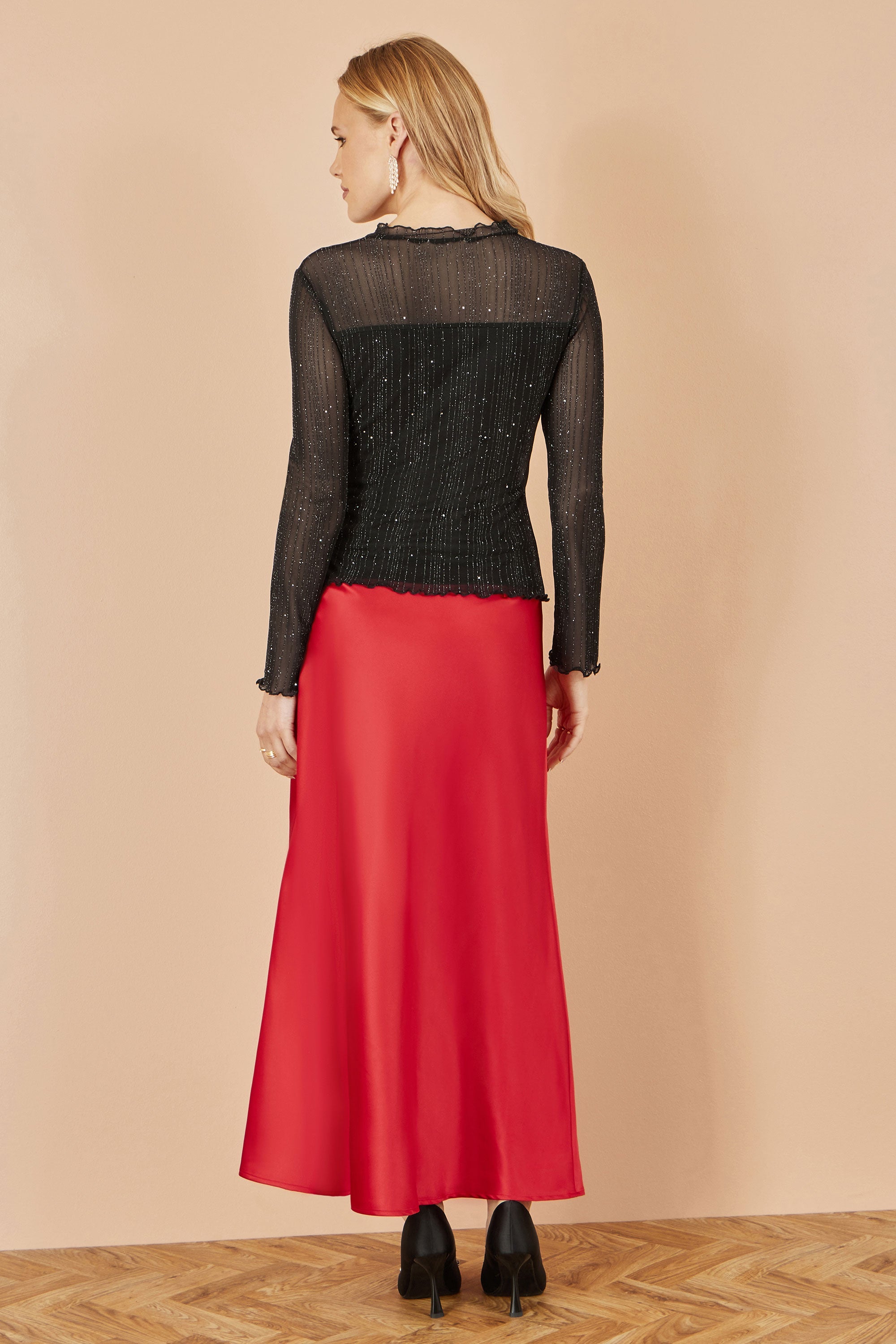 Yumi Red Satin Midi Skirt