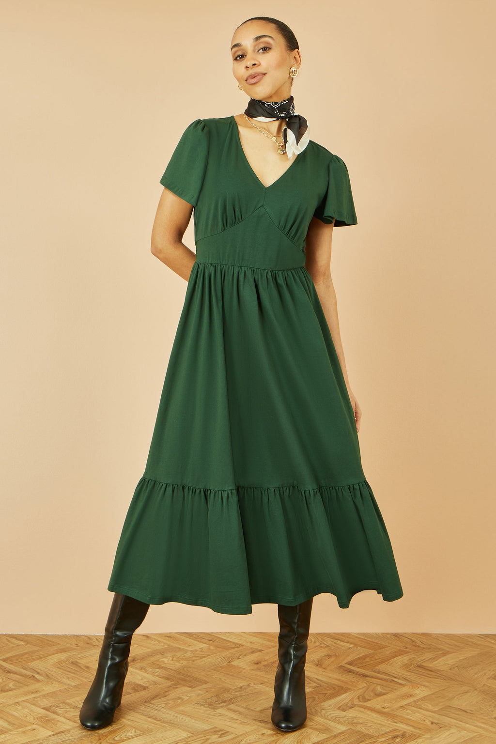 Yumi Green Cotton Jersey V Neck Midi Dress