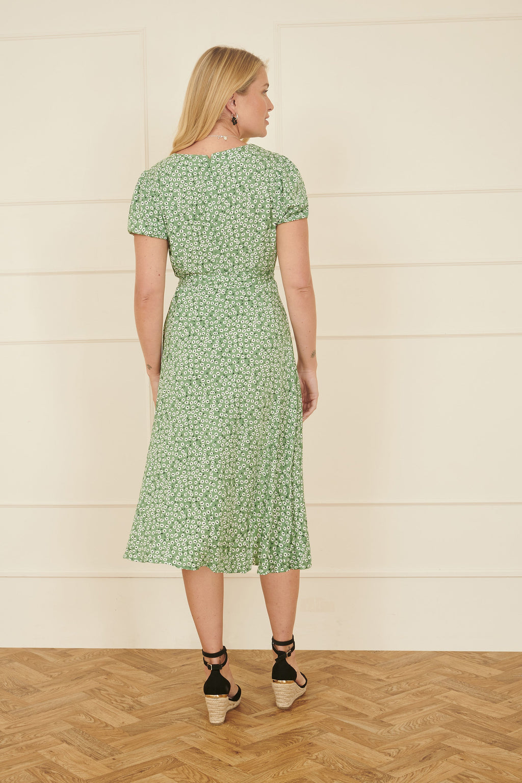 Yumi Green Ditsy Print Midi Tea Dress