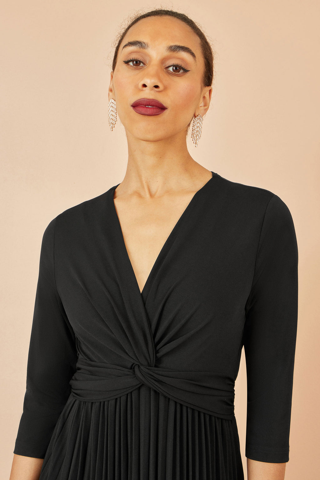 Yumi Black Jersey Knot Waist Pleated Midi Dress
