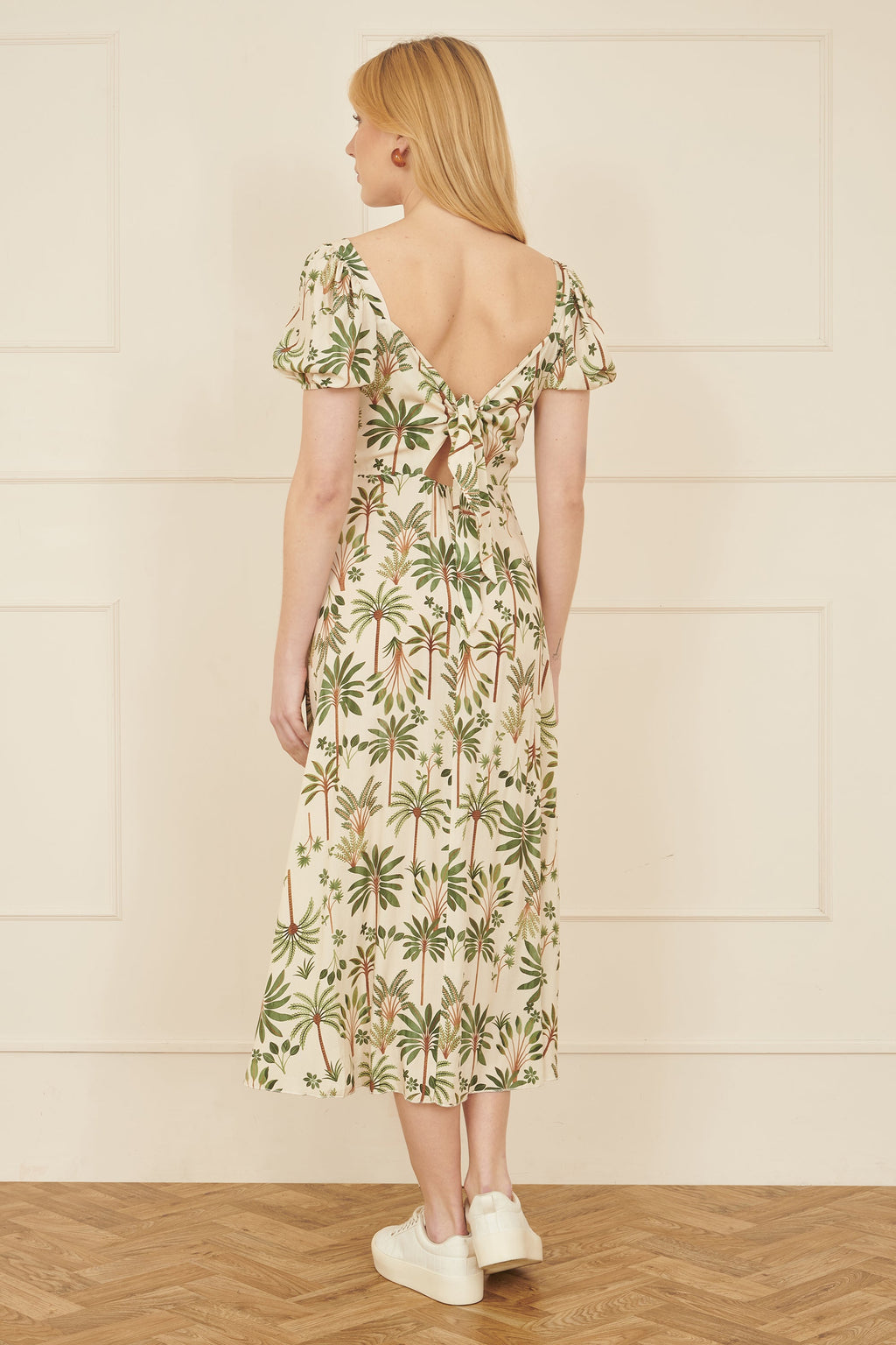 Yumi White Cotton Palm Print Ruched Midi Dress