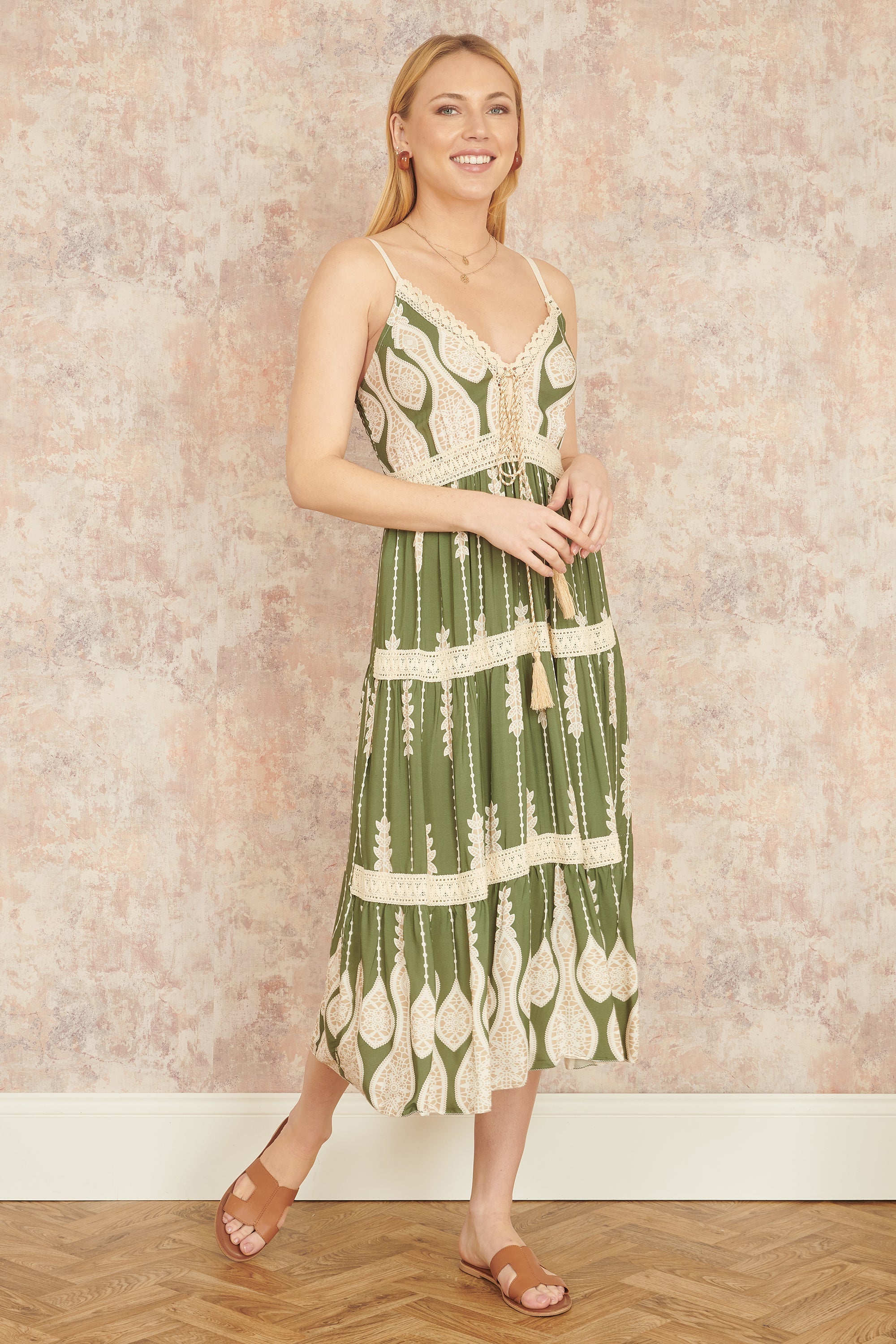 Yumi Green Viscose Paisley Print Lace Trim Midi Sun Dress
