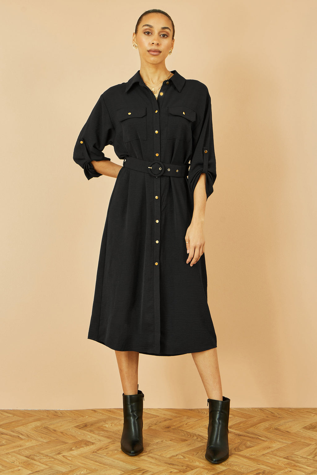 Yumi Black Stretch Midi Shirt Dress