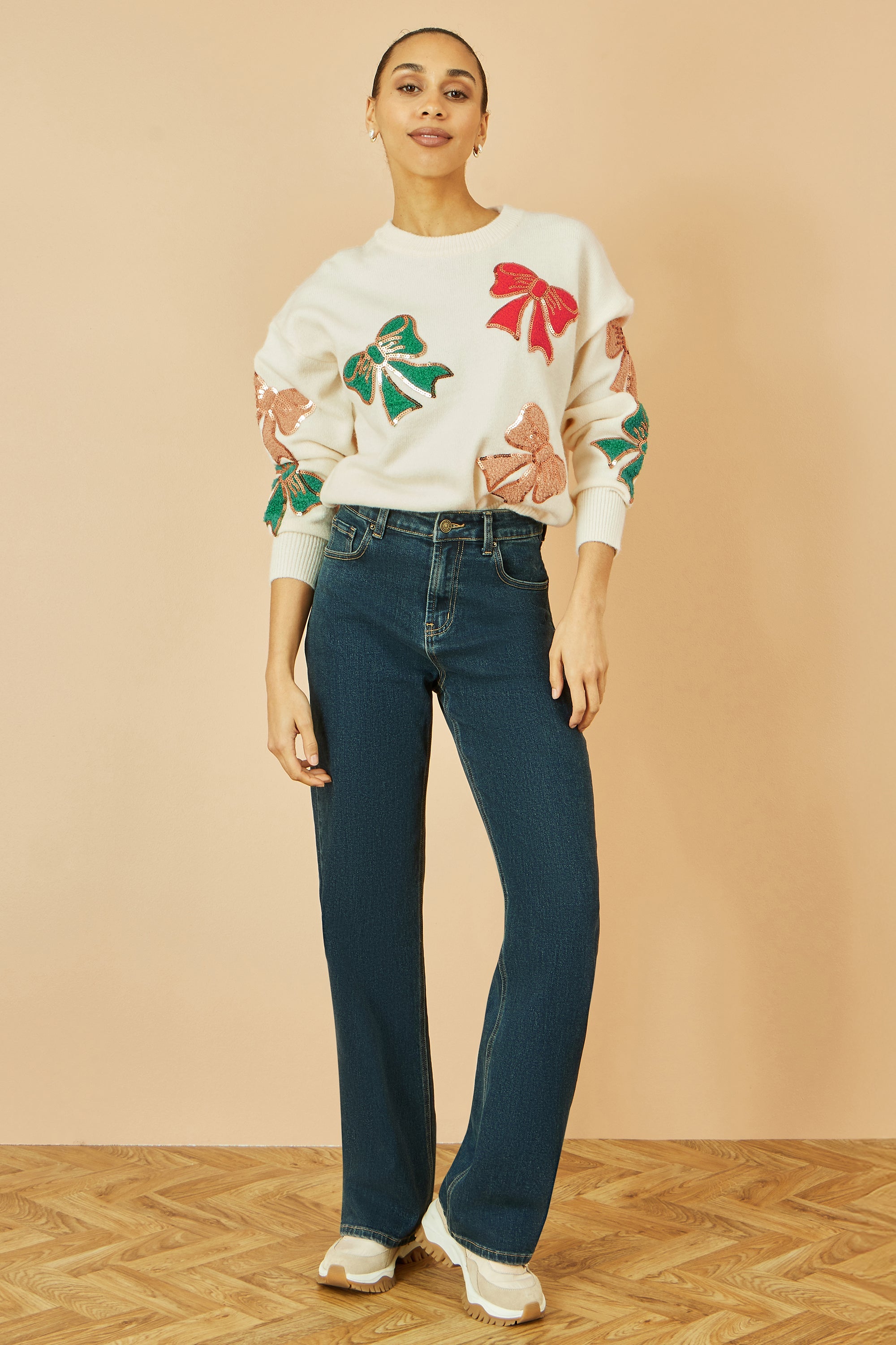 Yumi White Sequinned Bow Relaxed Fit Jumper