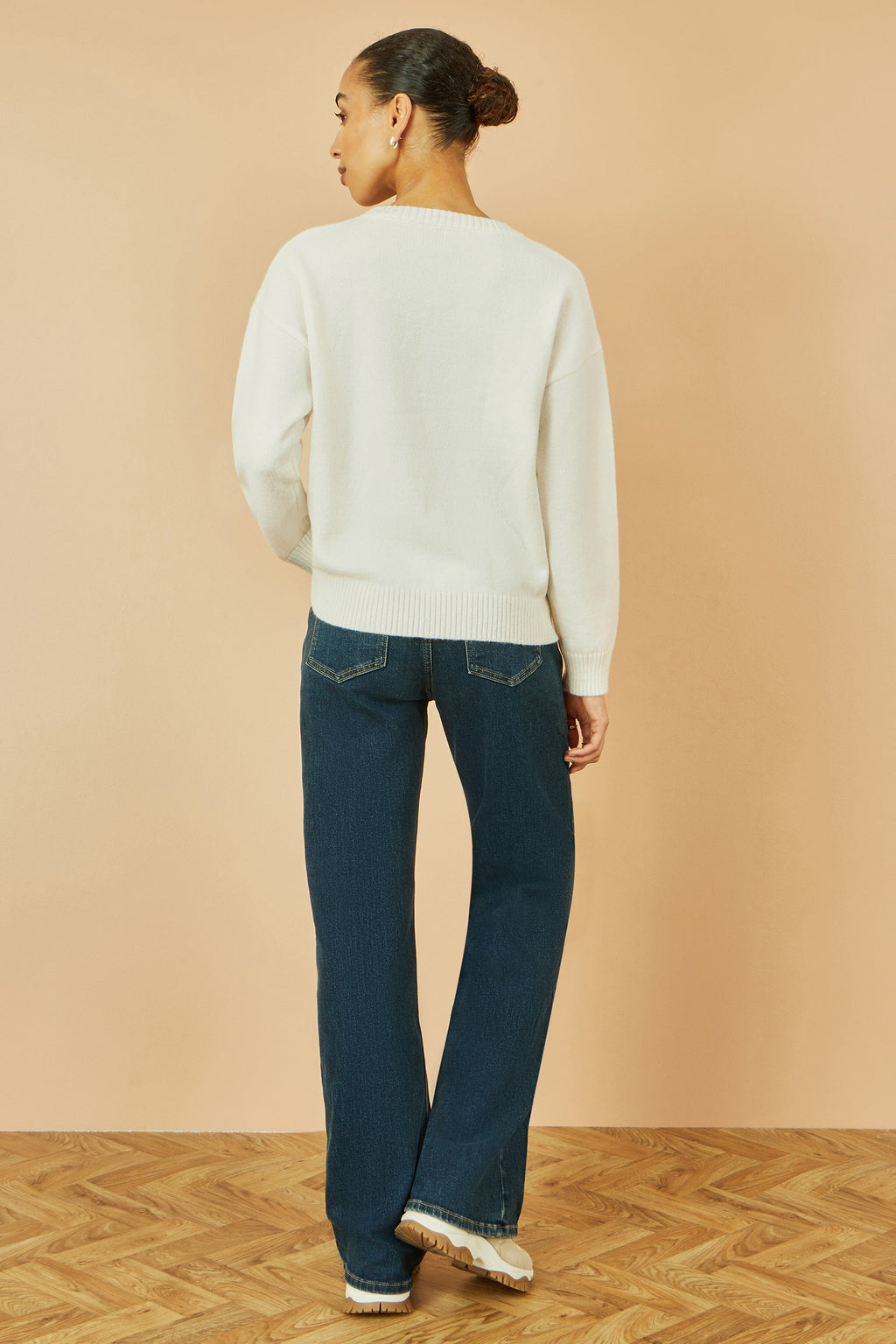 Yumi White Christmas Jumper With Applique Snowman