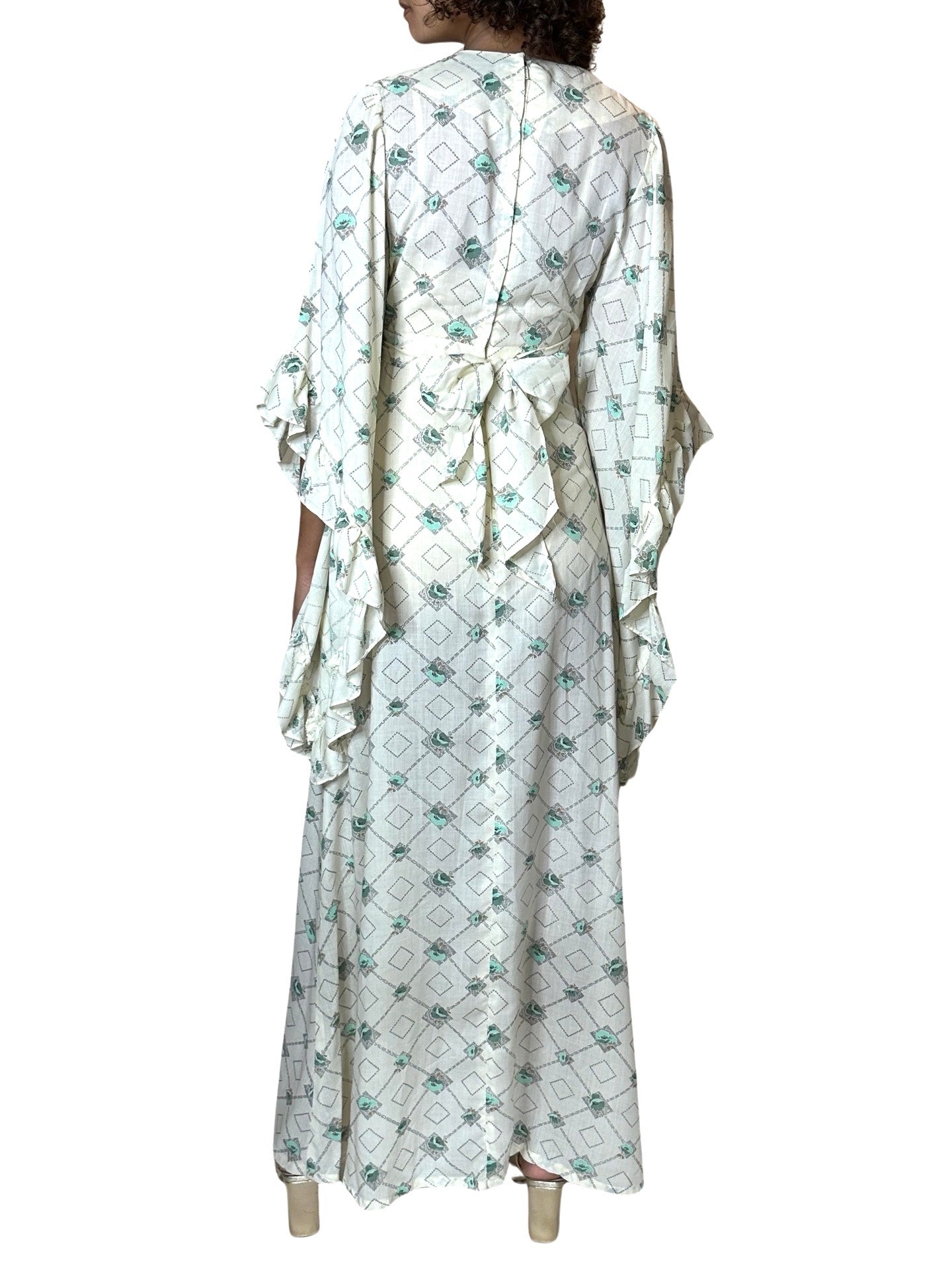 1970's Vintage Cream Printed Angel Sleeve Wedding Dress UK 8 - 14