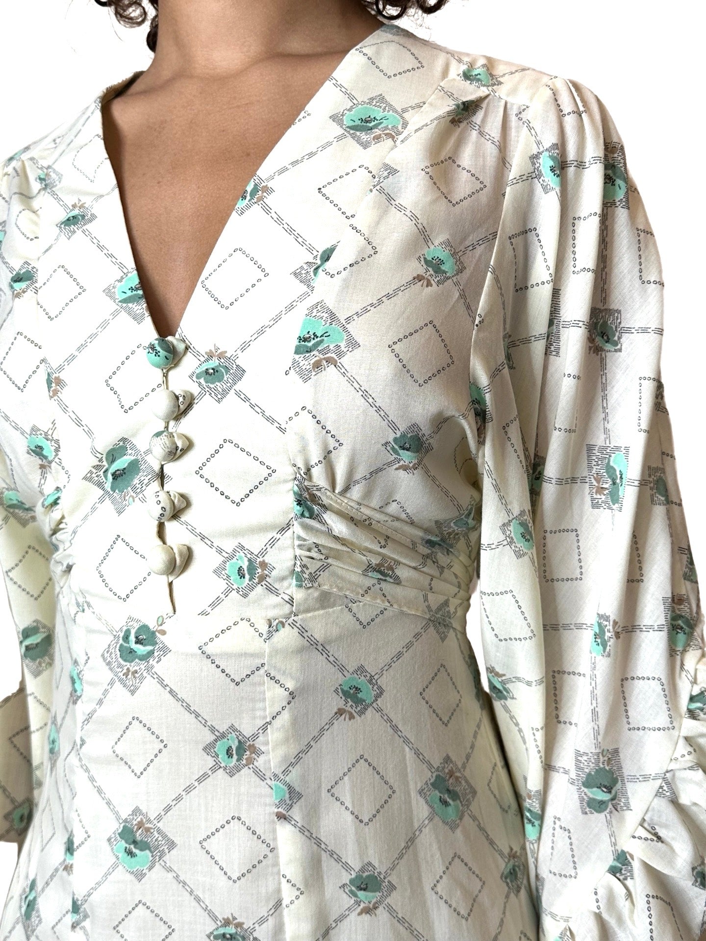 1970's Vintage Cream Printed Angel Sleeve Wedding Dress UK 8 - 14