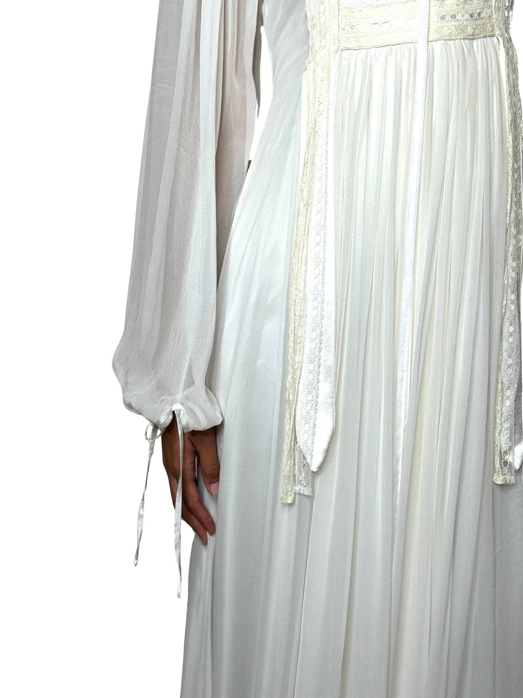 1970's Incredible Vintage White / Cream Silk Lace Wedding Dress UK 8 - 10