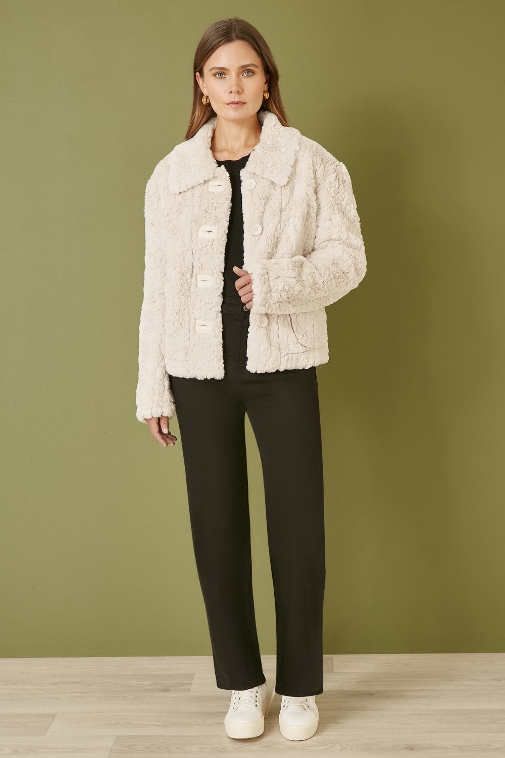 Yumi Cream Luxe Textured Faux Fur Jacket With Pockets